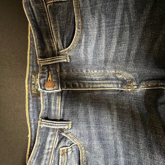 JUDY BLUE CLASSIC SLIM FIT JEANS  MEDIUM BLUE. GREAT CONDITION SIZE 5/27 - Picture 13 of 16